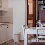 Lägenhet Riva 1 *